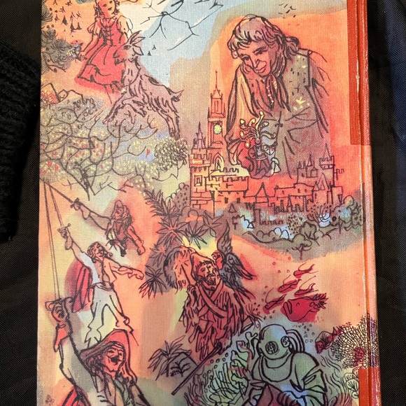 Shelf Display Books - Picture 1 of 16